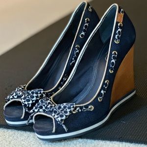 Coach Wedge size 8